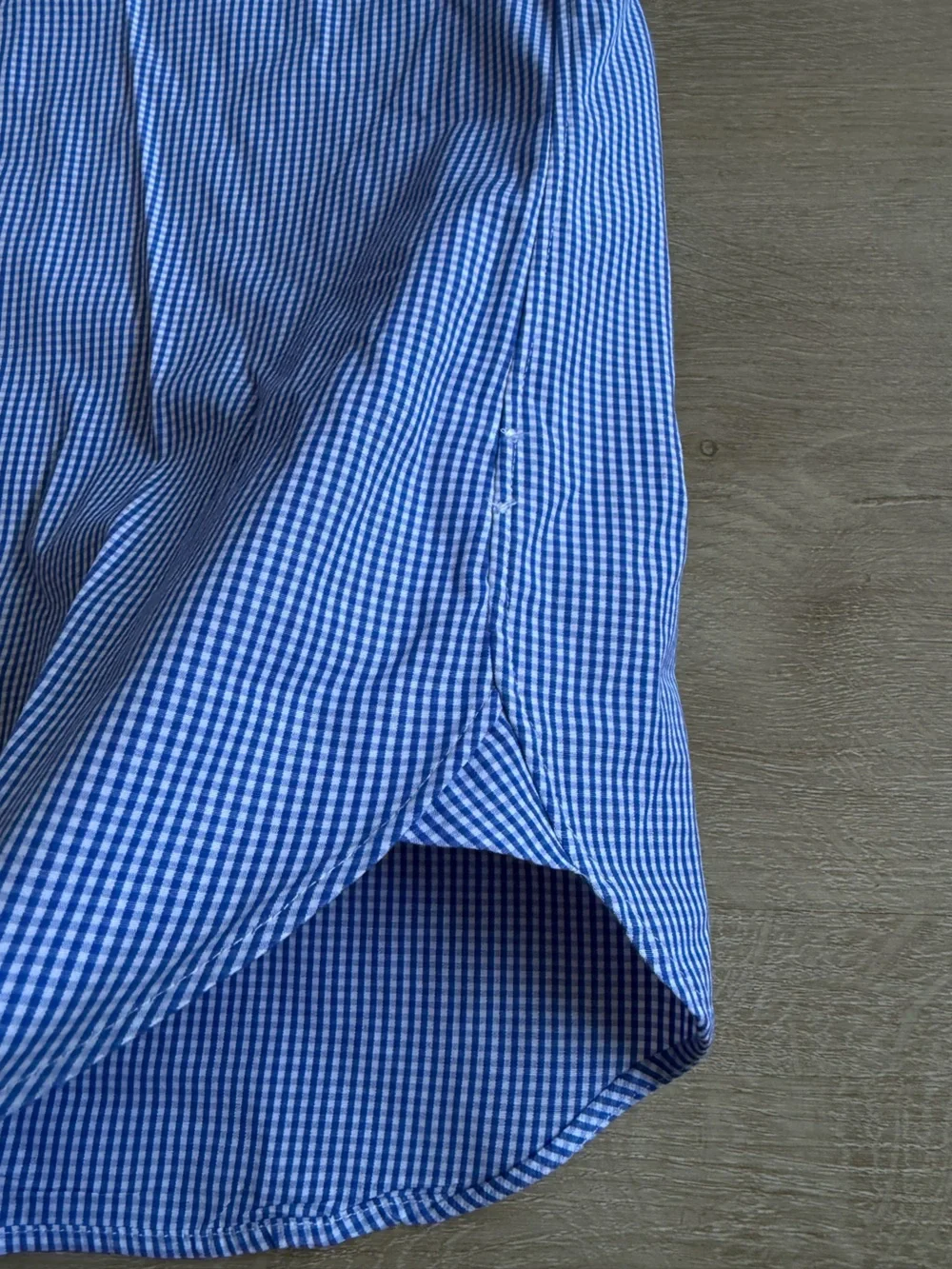 J.Crew Thompson Premium Shirting Button Down Shirt size M Gingham Blue White
